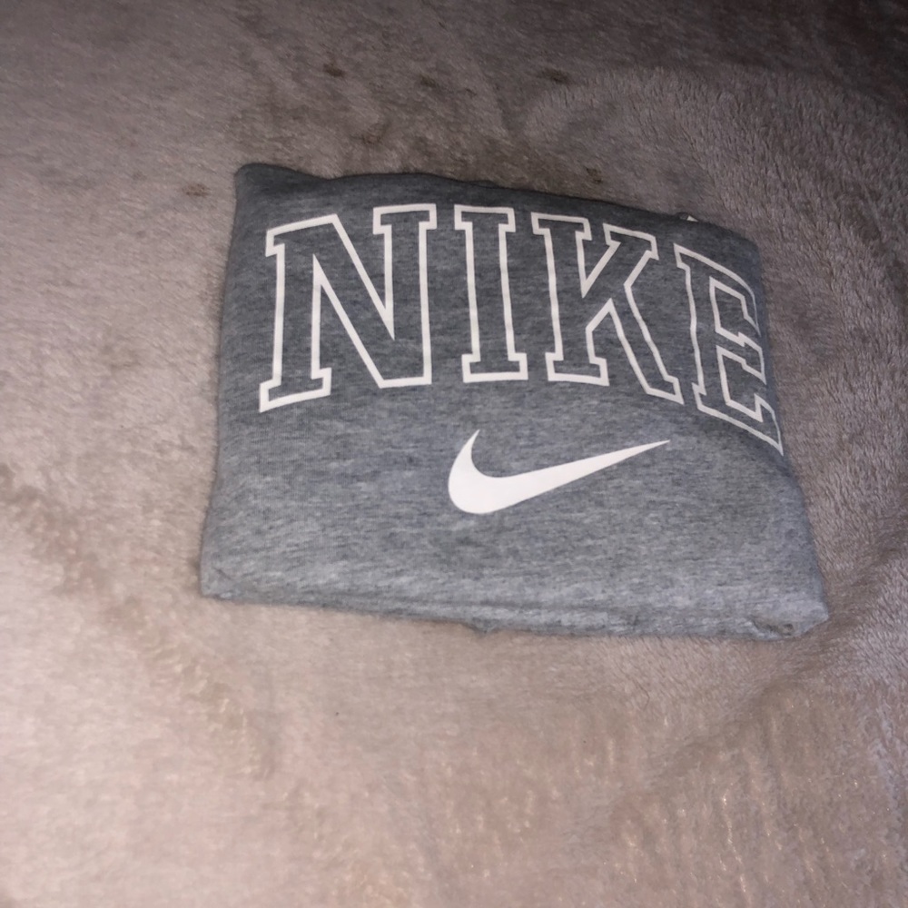 Nike, oversized shirt